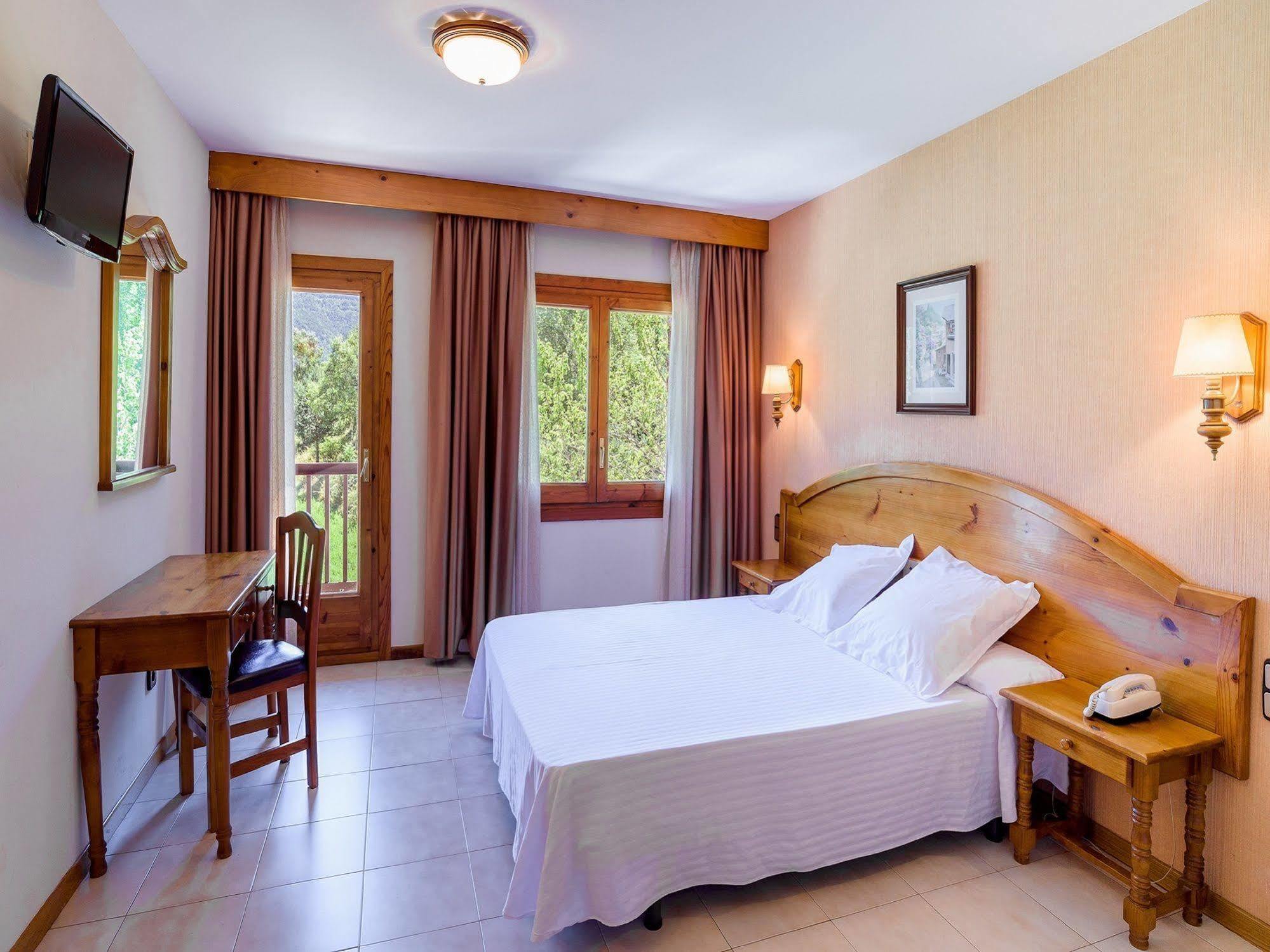 Hotel Sant Miquel Andorra la Vella Luaran gambar